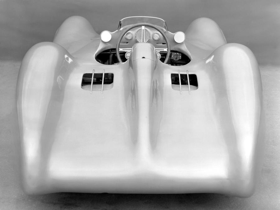  Mercedes-Benz 300 SLR Streamliner 1954 года  (фото 2 из 19)